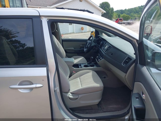 Kia Sedona Lx