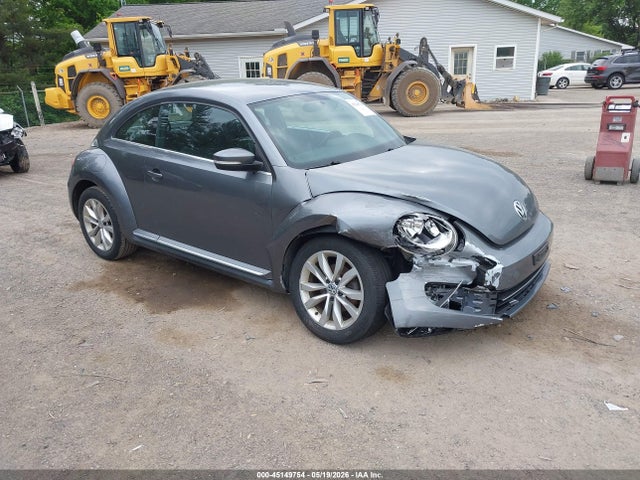 Salvage Volkswagen Beetle Image