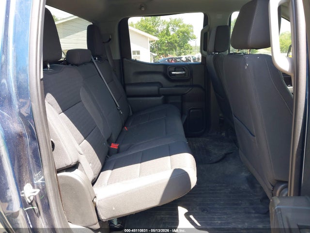 Chevrolet Silverado 1500 2wd  Short Bed Custom