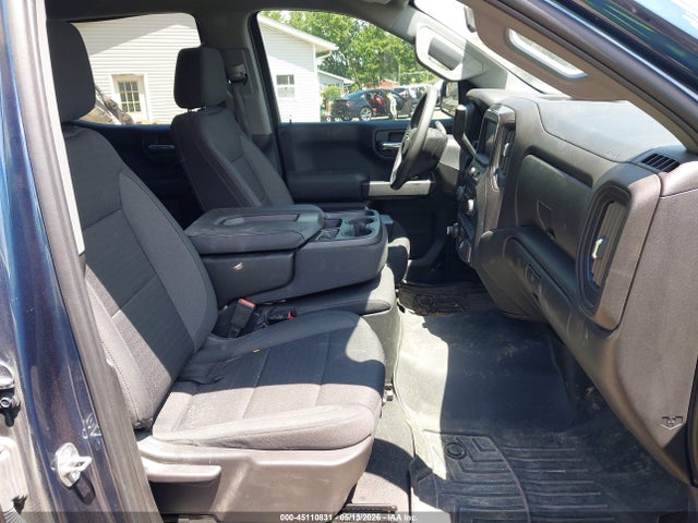 Chevrolet Silverado 1500 2wd  Short Bed Custom