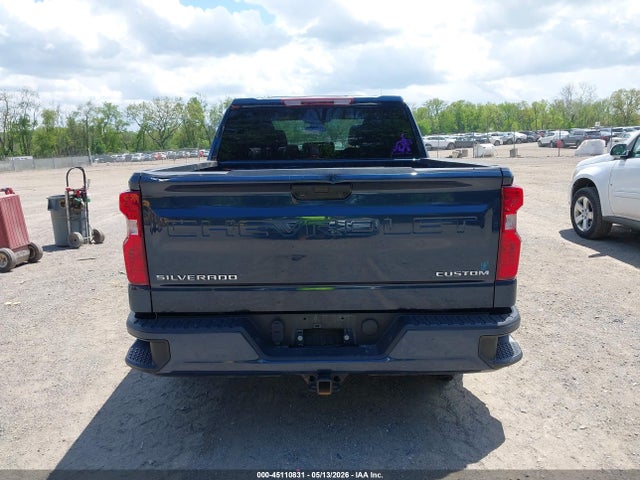 Chevrolet Silverado 1500 2wd  Short Bed Custom