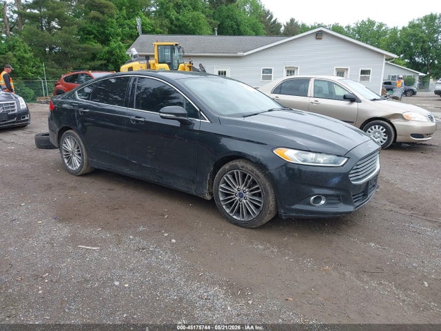 Salvage Ford Fusion Image