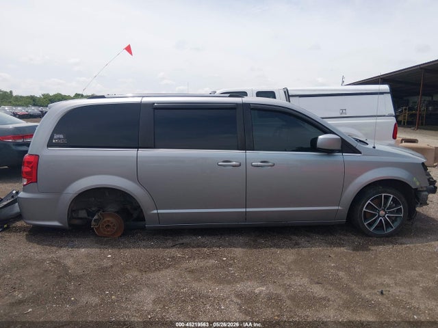 Dodge Grand Caravan Sxt