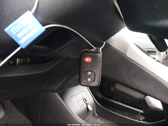 Toyota Prius Three Se
