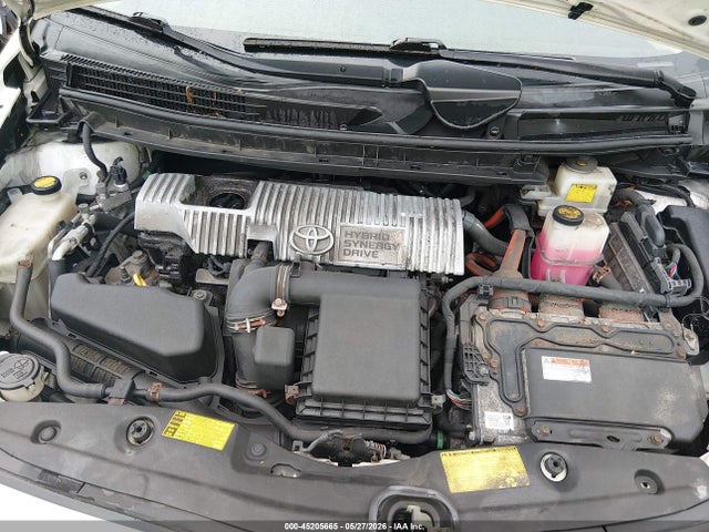 Toyota Prius Three Se