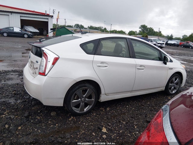 Toyota Prius Three Se