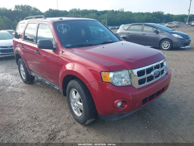 Salvage Ford Escape Image