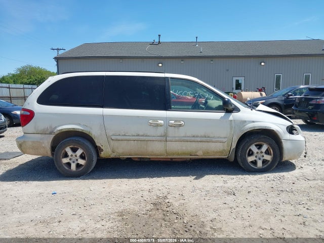 Dodge Grand Caravan Sxt