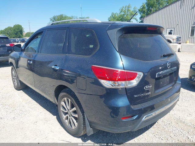 Nissan Pathfinder S