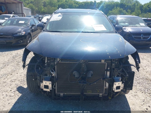 Nissan Pathfinder S