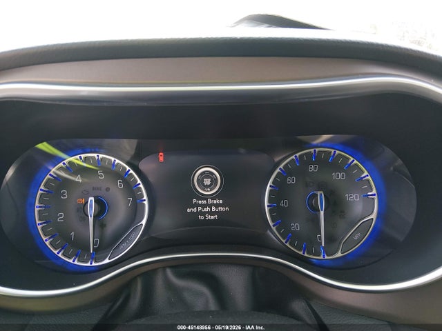 Chrysler Pacifica Touring L Plus