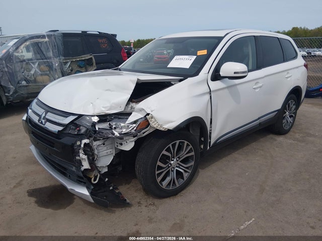 Mitsubishi Outlander Se