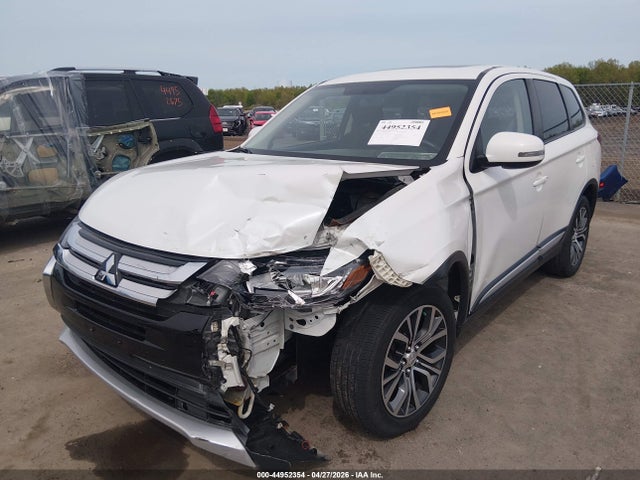 Mitsubishi Outlander Se