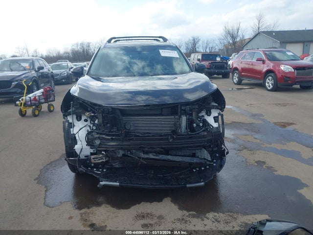 Nissan Rogue Platinum