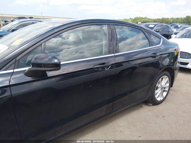 Ford Fusion Hybrid Se