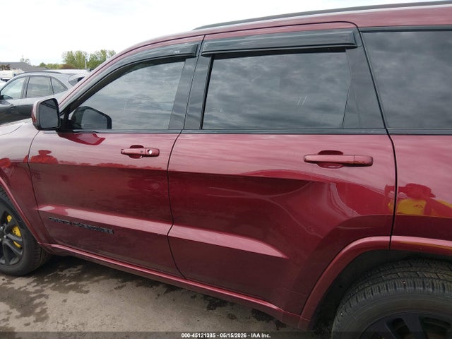 Jeep Grand Cherokee Altitude 4x4