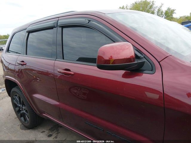 Jeep Grand Cherokee Altitude 4x4