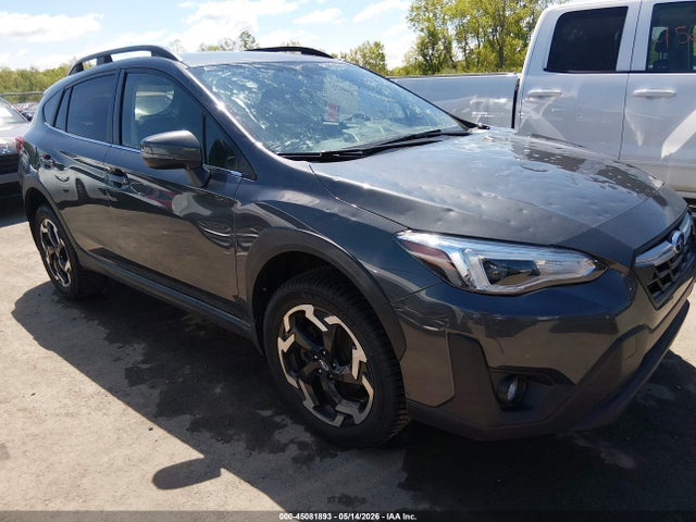Salvage Subaru Crosstrek Image