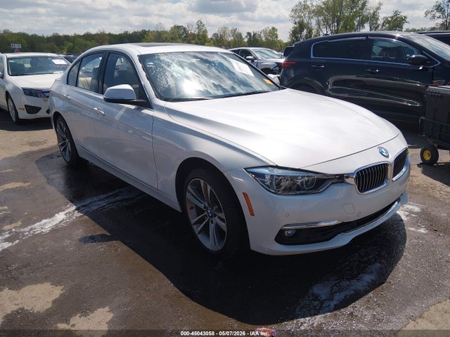 Salvage BMW 3 Series Image
