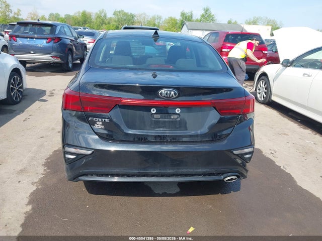 Kia Forte Lxs