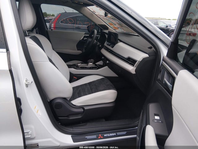 Mitsubishi Outlander Se 2.5 2wd