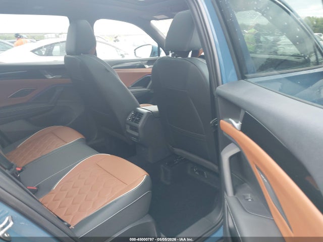 Volkswagen Tiguan 2.0t Sel R-line