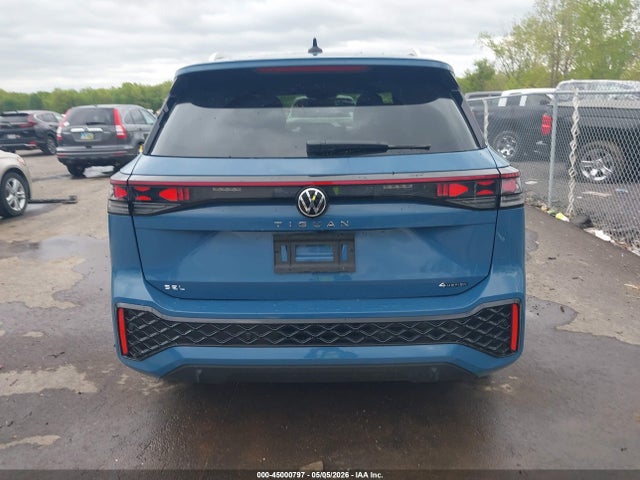 Volkswagen Tiguan 2.0t Sel R-line