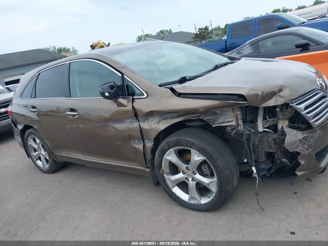 Toyota Venza Base V6
