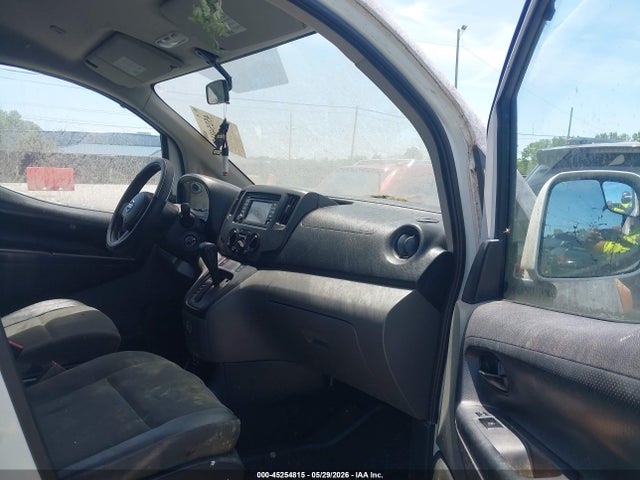Nissan Nv Sv