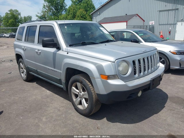 Salvage Jeep Patriot Image