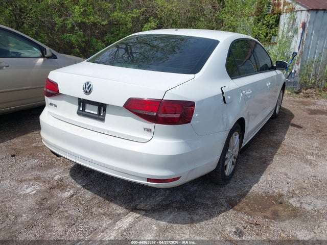 Volkswagen Jetta 1.4t S