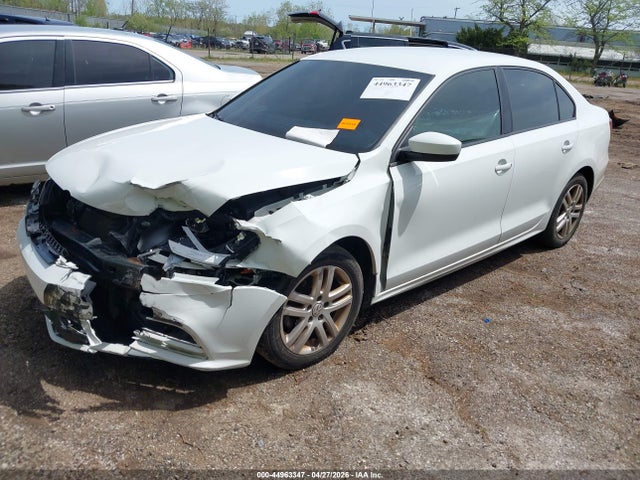 Volkswagen Jetta 1.4t S