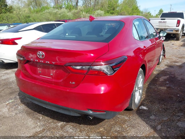 Toyota Camry Le