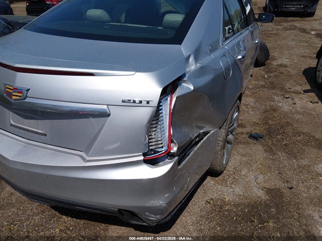 Cadillac CTS Luxury