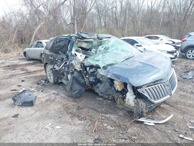 Salvage Lincoln MKX Image