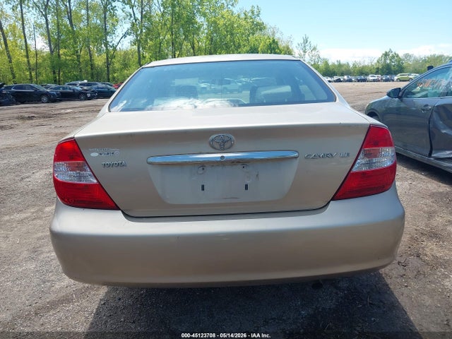 Toyota Camry Le