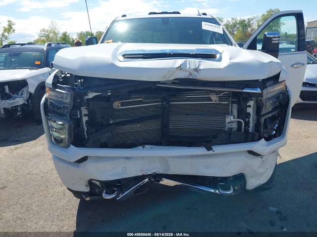 Chevrolet Silverado 2500 4wd  Standard Bed High Country
