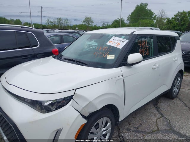 Kia Soul Lx