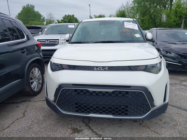 Kia Soul Lx