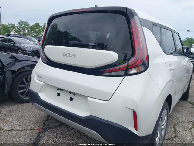 Kia Soul Lx