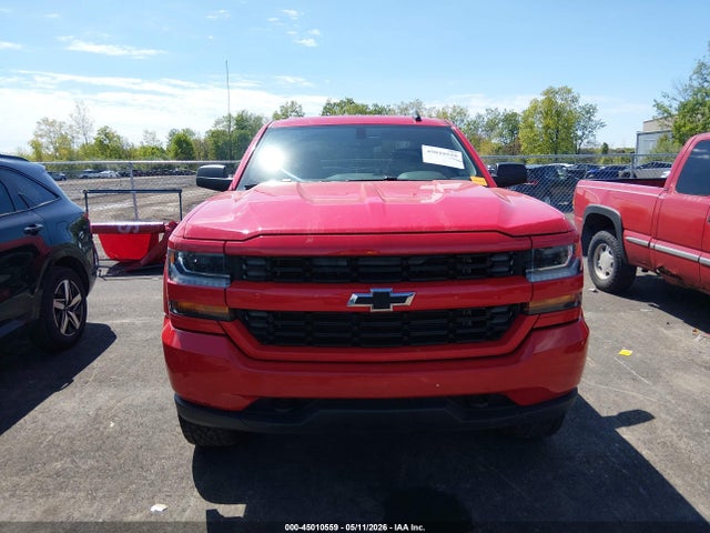 Chevrolet Silverado 1500 Custom