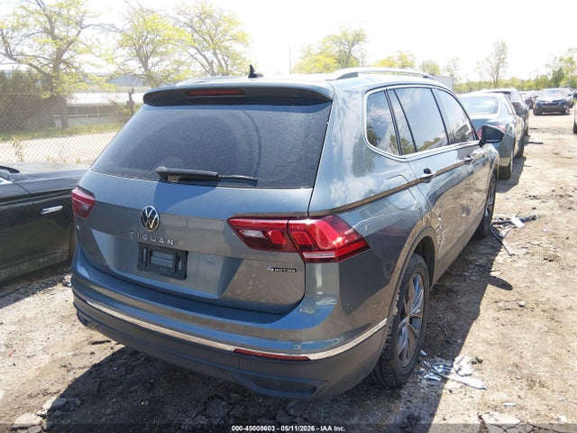Volkswagen Tiguan 2.0t Se