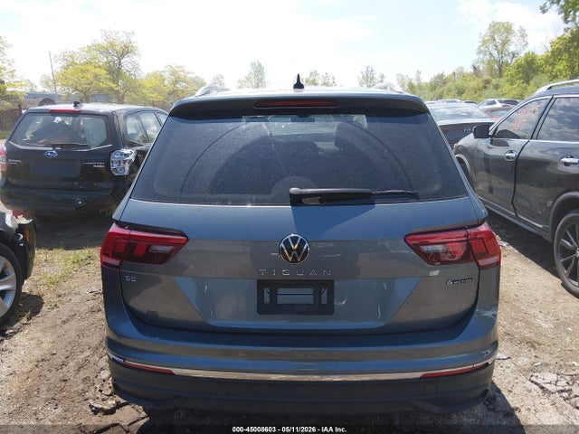 Volkswagen Tiguan 2.0t Se