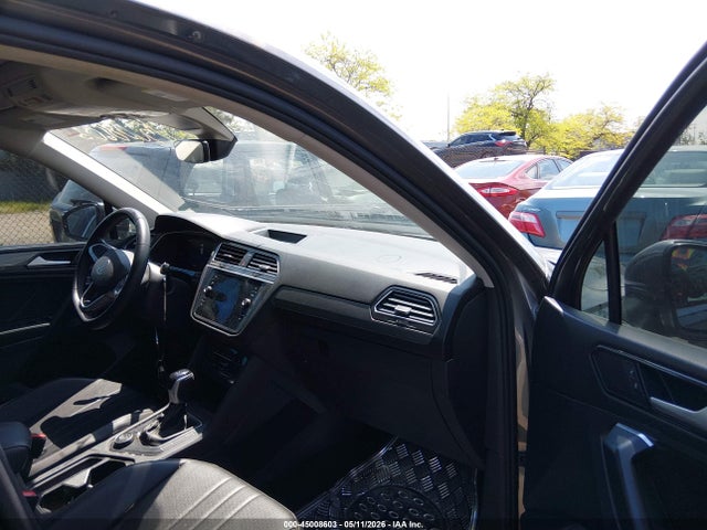 Volkswagen Tiguan 2.0t Se