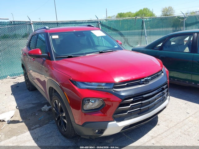 Salvage Chevrolet Trailblazer Image