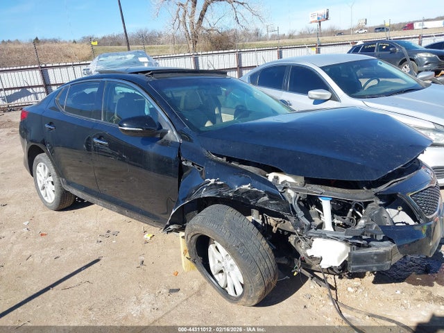 Salvage Kia Optima Image