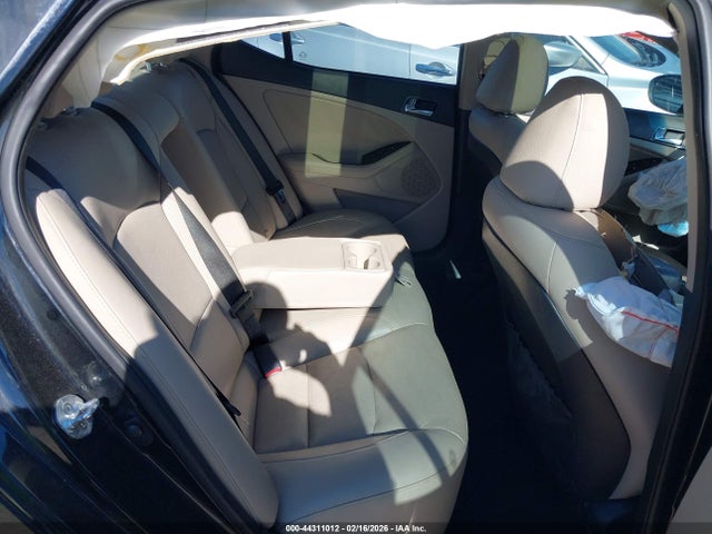 Kia Optima Ex