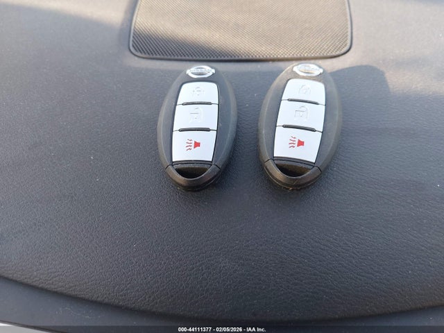 Nissan Murano S