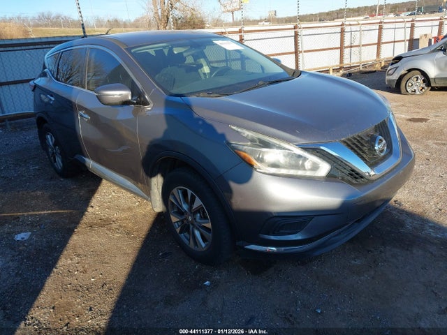 Salvage Nissan Murano Image