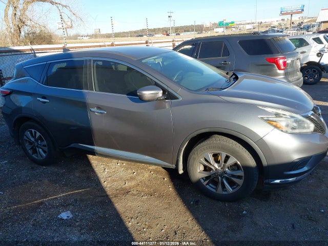 Nissan Murano S